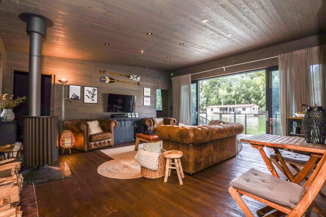 Hausbot U Rybara A Kacky Villa Bratislava Ngoại thất bức ảnh