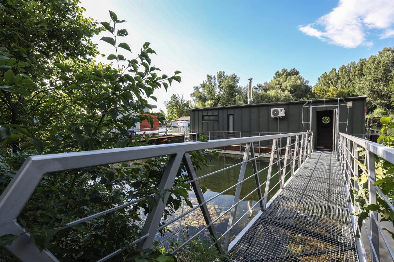 Hausbot U Rybara A Kacky Villa Bratislava Ngoại thất bức ảnh